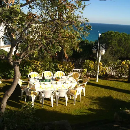 La Marina Villa *